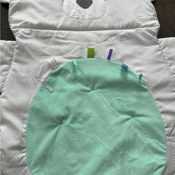 Bright Starts Tummy Time Prop & Play Mat - Picture 3 of 5